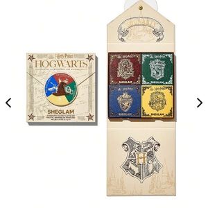 Sheglam HARRY POTTER HOGWARTS HOUSES PALETTE SET
